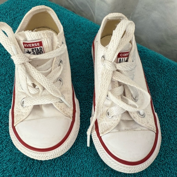 Converse All Star Check Taylors Infant Sz 7 Low Top Sneakers VGC - Picture 1 of 5
